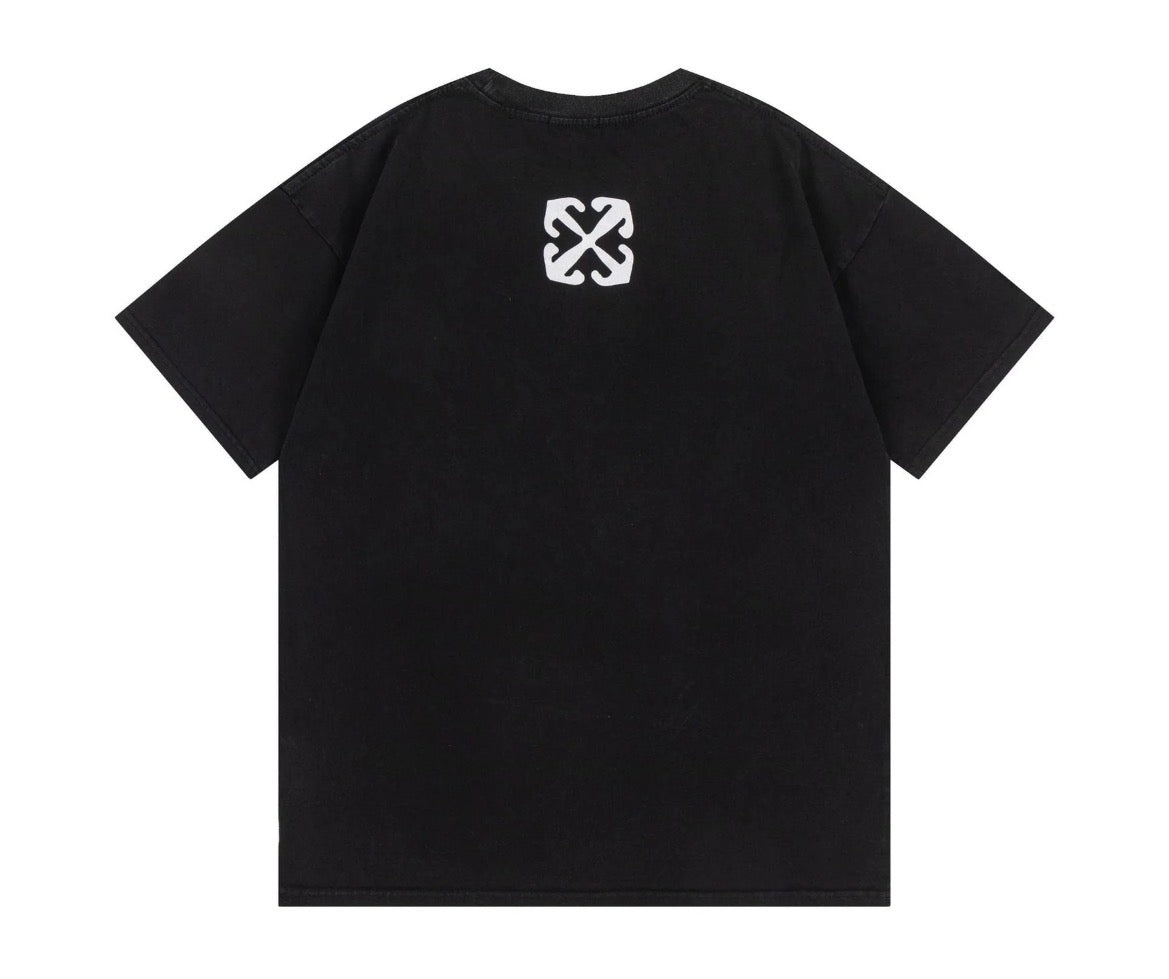 Off White T Shirts OW
Madonna Oil Pattern Crew
Neck Short Sleeves